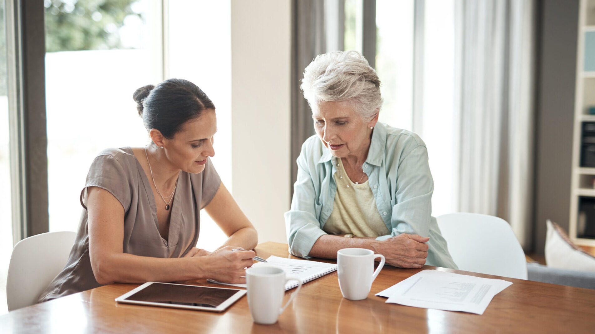 Transitions non-clinical navigator assists patient.